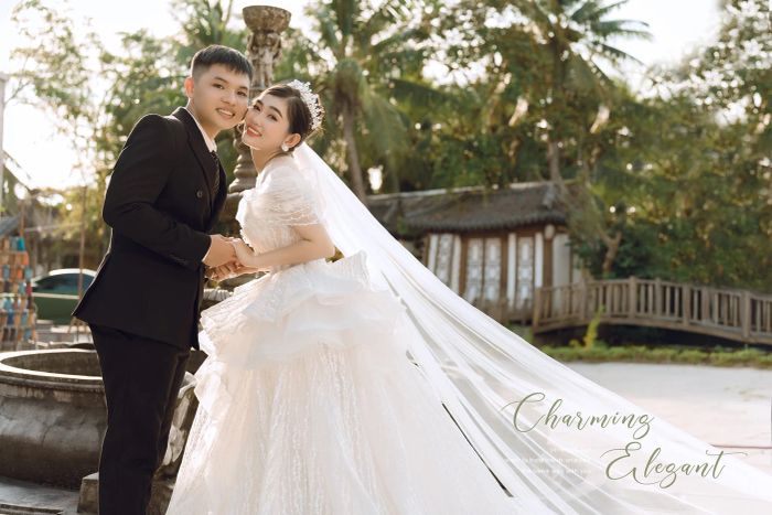 Zet Studio – Hình ảnh váy cưới yêu kiều và lộng lẫy – Góc nhìn 2