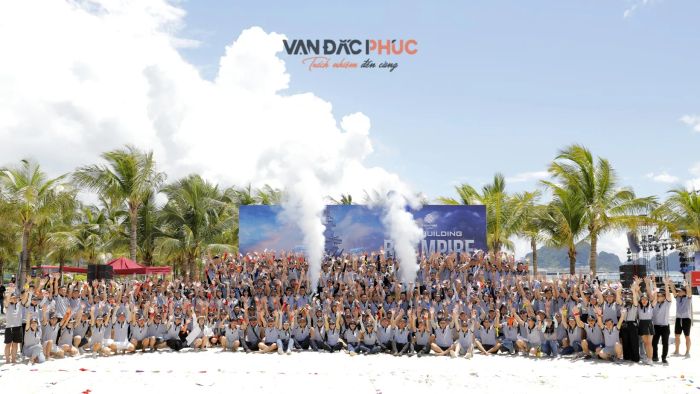 Những khoảnh khắc ấn tượng trong chương trình của Vạn Đắc Phúc
