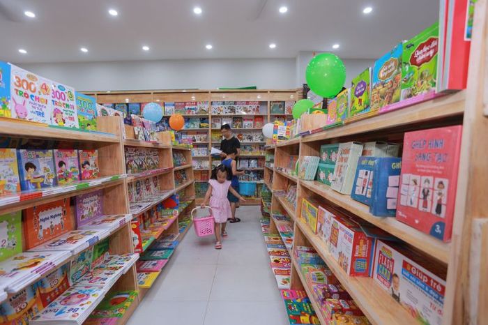 Không gian văn hóa đa sắc màu tại Nhà Sách Trí Đức
