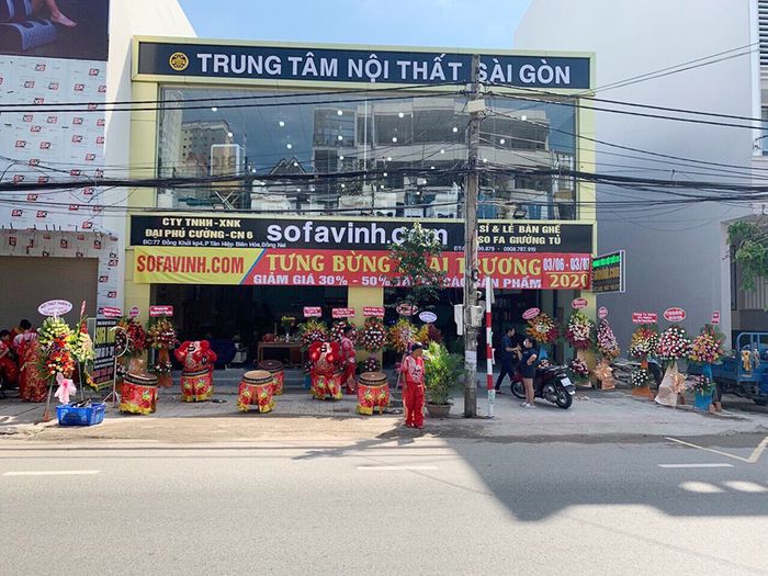 Không gian trưng bày đẳng cấp tại Sofa Vinh