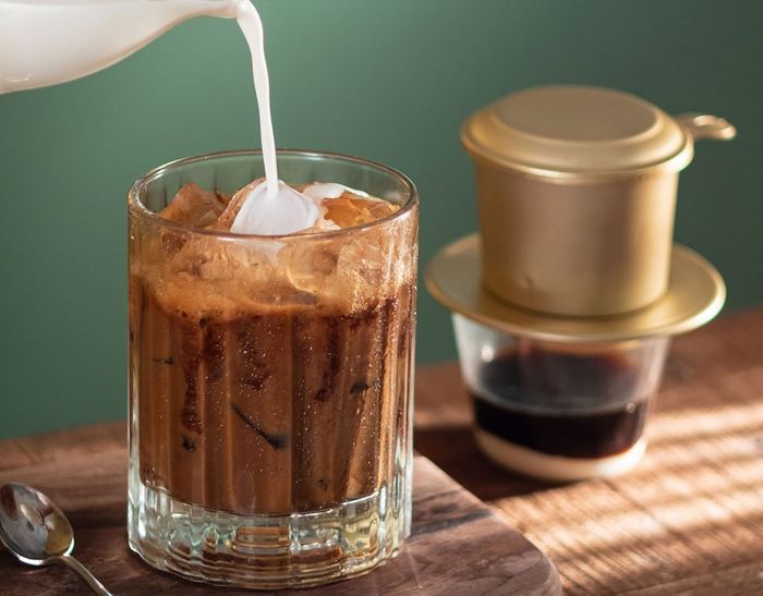 Góc nhìn khác tại Quang Huy Cafe – Tinh tế và gần gũi