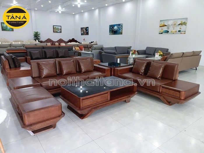 Không gian trưng bày đẳng cấp tại Sofa Tân Á