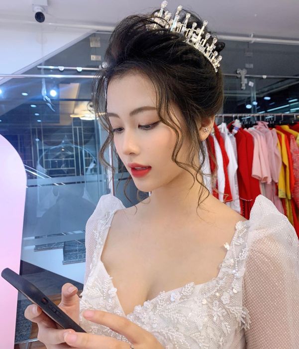 Tác phẩm nghệ thuật trang điểm từ Li Makeup & Bridal