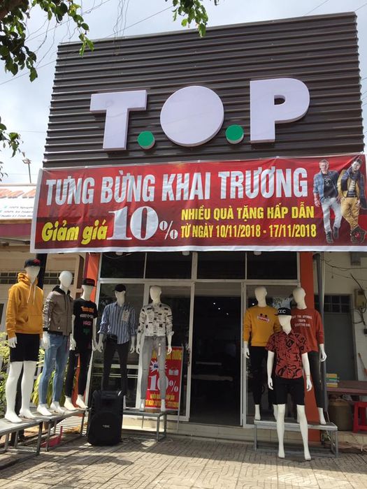 Bộ sưu tập thời trang đa phong cách tại T.O.P Fashion