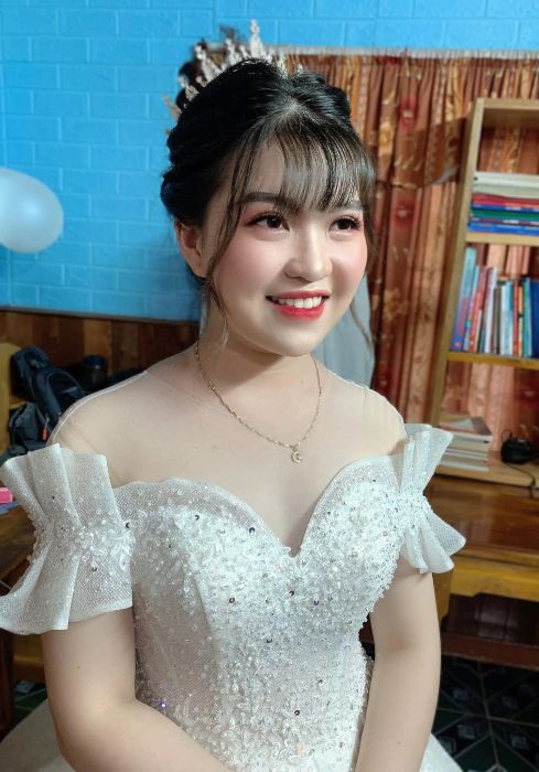 Hình ảnh cô dâu lộng lẫy từ Lê Hồng Makeup