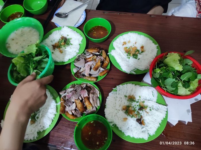 Bánh hỏi lòng heo Thuỷ Tiên ảnh 1
