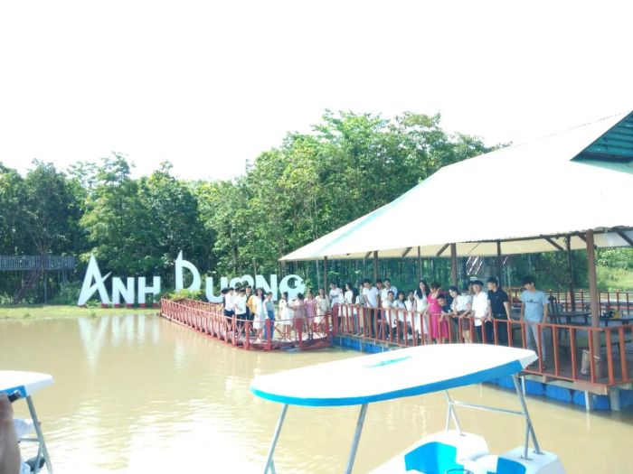 Không gian xanh mát tại Bản Đôn - Ánh Dương