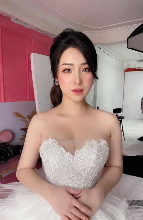 Tác phẩm nghệ thuật trang điểm cô dâu từ MiLan Studio