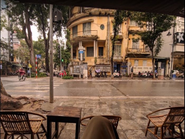 Hình ảnh không gian thư giãn tại Quang Huy Cafe