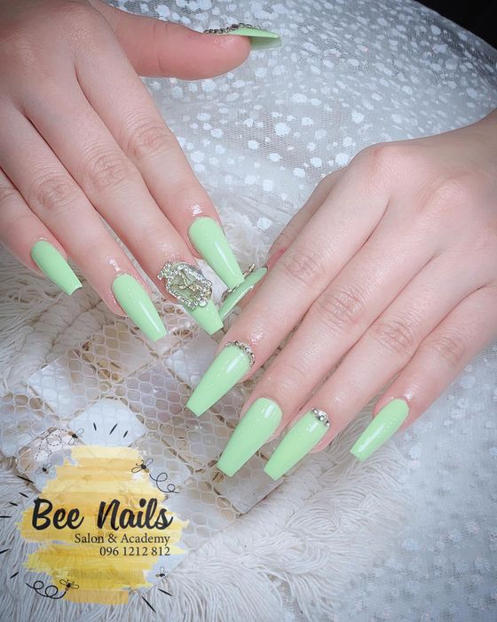 Bee Nails - Bộ sưu tập nail nghệ thuật đầy cảm hứng