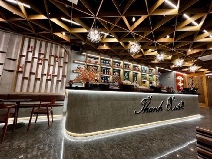 Thanh Xuân Drink n' More ảnh 1 - Khoảnh khắc đẹp lưu giữ không gian ấm cúng và thức uống đặc trưng của quán.