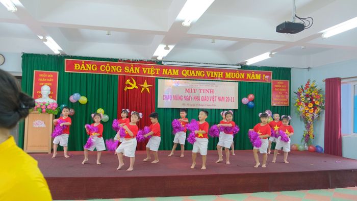Ảnh 3 - Hoạt động vui chơi ngoài trời tại Hoa Sen