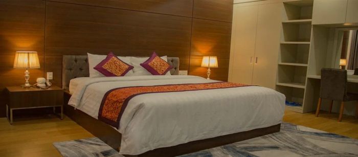 Khách sạn Sao Mai - Không gian sang trọng với view thành phố tuyệt đẹp