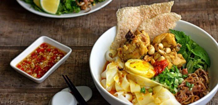 Hủ Tiếu Đặng Huy Trứ - Tinh hoa ẩm thực đường phố Huế
