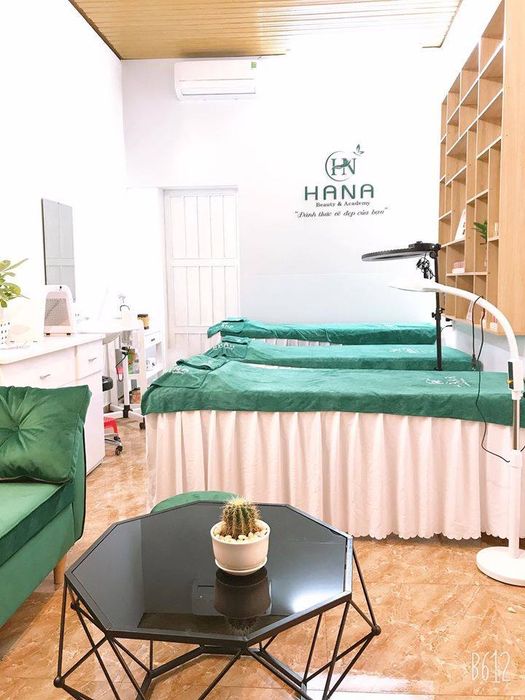 Không gian sang trọng tại HANA beauby & spa