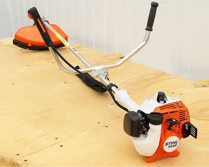 Máy Cắt Cỏ Stihl - Hình Ảnh 1