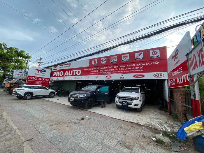 Không gian làm việc hiện đại tại Pro Auto