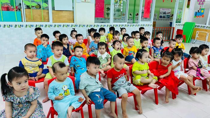 Giờ học ngoại khóa đầy niềm vui của các bé tại Trường MN Tuổi Thần Tiên