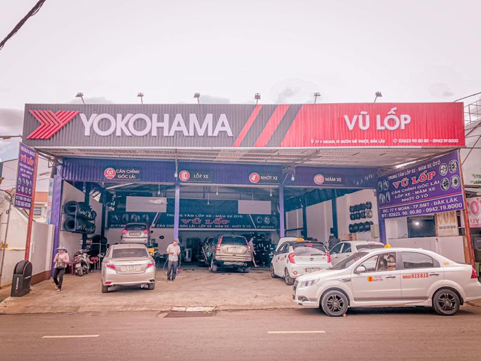 Không gian làm việc hiện đại tại Trung tâm Vũ Lốp