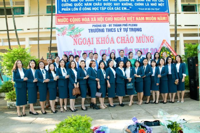 Trường THCS Lý Tự Trọng (ảnh 2)