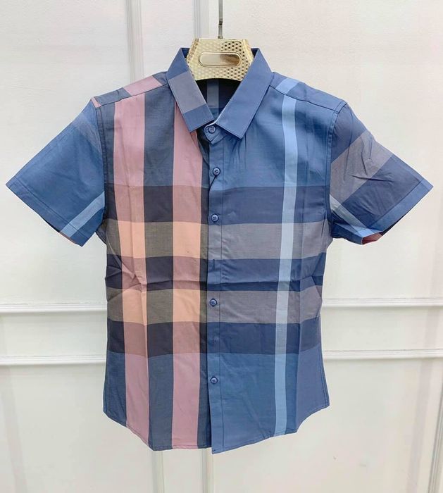 Không gian mua sắm sang trọng tại Q&H Store