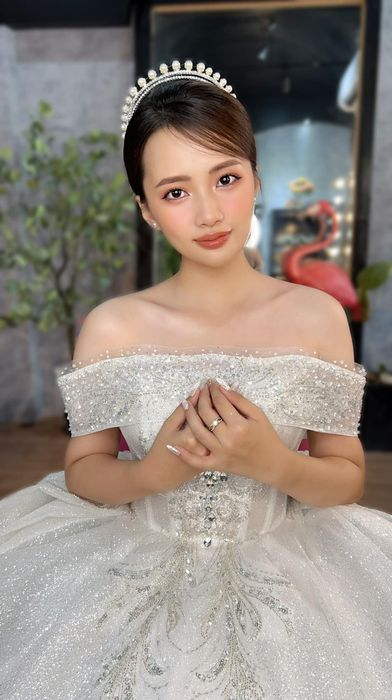 Tác phẩm trang điểm cô dâu ấn tượng tại Makeup Nga Hoàng