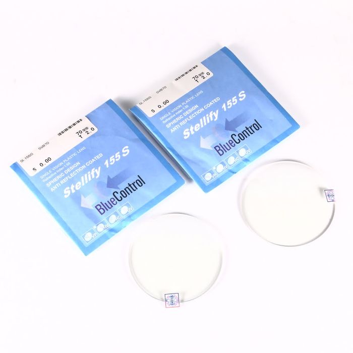 Bộ sưu tập tròng kính Hoya đa dạng