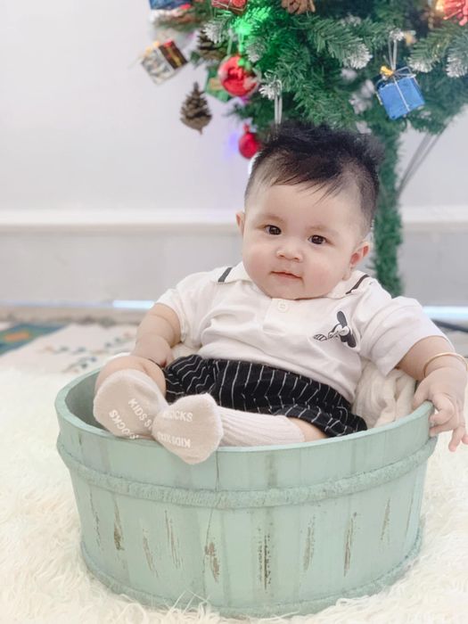 Tác phẩm nghệ thuật đầu tay tại Duy Lầu Studio