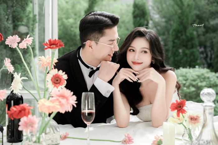 TuArt Wedding - Hồ Chí Minh ảnh 1 - Khoảnh khắc cưới tinh tế, nơi ánh sáng và góc máy hòa quyện để lưu giữ tình yêu đôi lứa một cách nghệ thuật nhất.