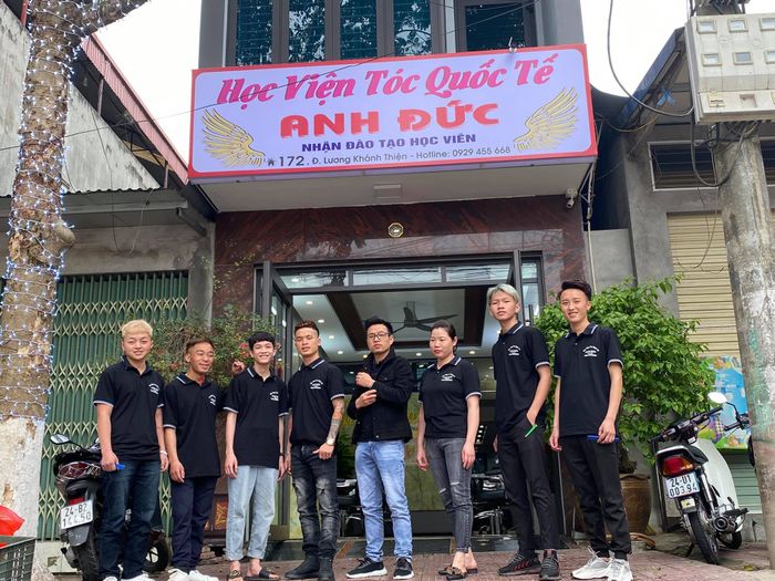 Hình ảnh không gian đào tạo tại Viện tóc Anh Đức