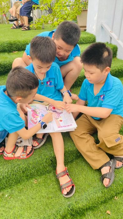 Tiết học tiếng Anh sinh động tại Trường Phượng Hoàng