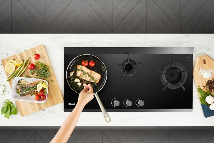 Hình ảnh bếp gas Rinnai phiên bản cao cấp