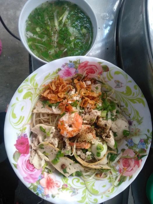 Hủ Tiếu Vĩnh Phương - Không gian ấm cúng giữa lòng cố đô
