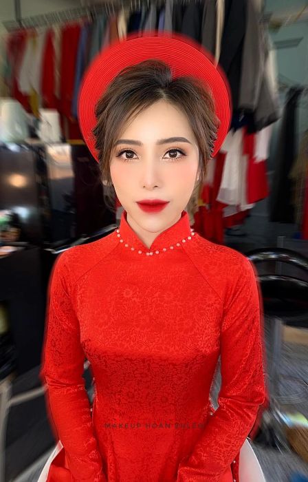Tuyệt tác trang điểm cô dâu đẹp tự nhiên từ Makeup Hoàn Eahleo - Ảnh 3