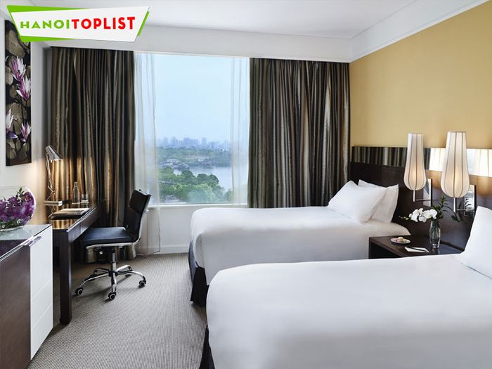 thong-tin-chi-tiet-cac-loai-phong-sofitel-Mytour