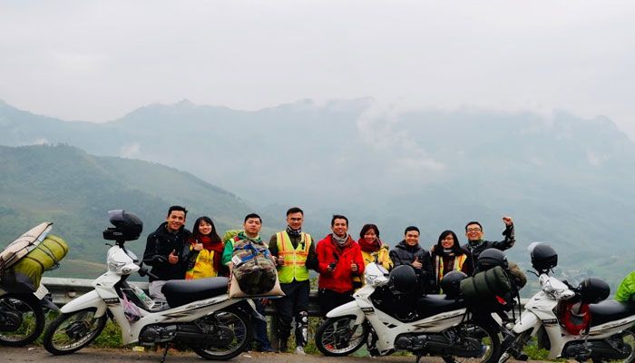 Motogo mang đến cho khách hàng những trải nghiệm tuyệt vời với dịch vụ thuê xe nhanh chóng, tiện lợi, cùng đội ngũ nhân viên nhiệt tình và chu đáo.