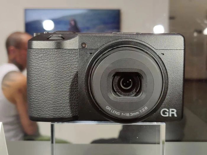 Máy Ảnh Ricoh - Hình Ảnh 2