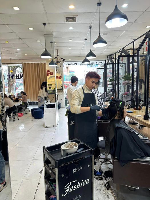Không gian đào tạo hiện đại tại Học viện tóc Văn Tiến Dũng