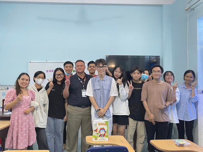 Giờ học tương tác sôi nổi tại Trung Tâm Anh Ngữ Quốc Tế Úc Châu