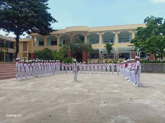 Trường THCS Phạm Hồng Thái (ảnh 1)