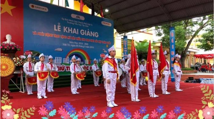 Trường Tiểu Học Tân Dân ảnh 1