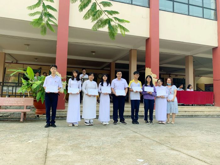 Ảnh 1: TRƯỜNG THPT TRÌNH HOÀI ĐỨC - Nơi khơi dậy đam mê học tập và khám phá