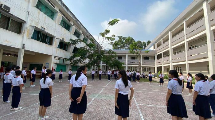 Hình ảnh Trường THCS Nguyễn Huệ - Quận 12