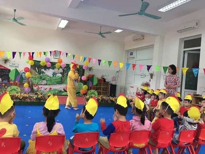Khuôn viên xanh mát tại Trường mầm non Dương Xá