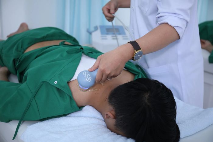 Hình ảnh không gian khám chữa bệnh tại Phòng Khám Đa Khoa Quốc Tế Hàng Xanh