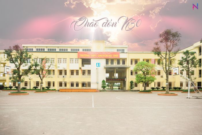 THPT Chuyên Hà Tĩnh ảnh 2