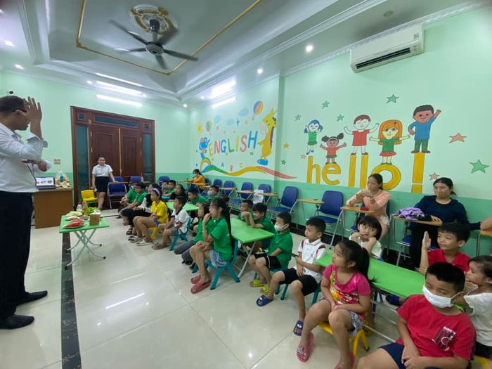 SUNNY English Center - Hình ảnh không gian học tập hiện đại và đầy cảm hứng