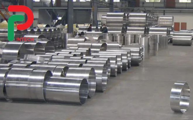 Hình ảnh nhà máy sản xuất hiện đại của Phúc Long Intech - Nơi những sản phẩm ống gió chất lượng cao được ra đời từ các dây chuyền sản xuất tự động hóa tiên tiến nhất.