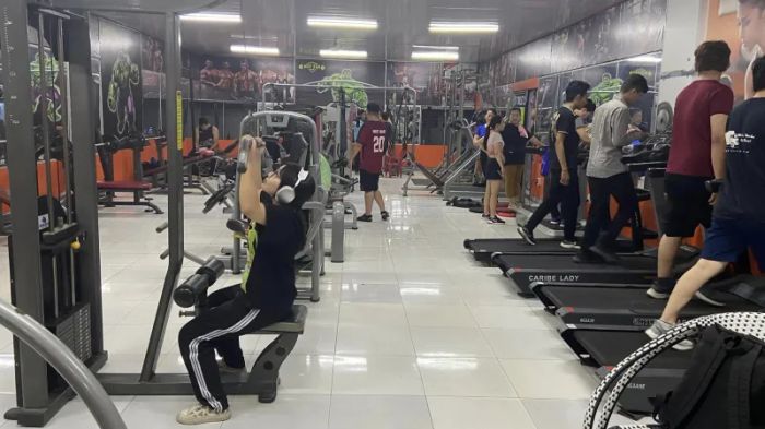 Hệ thống máy tập cao cấp tại Gym Duy Tân