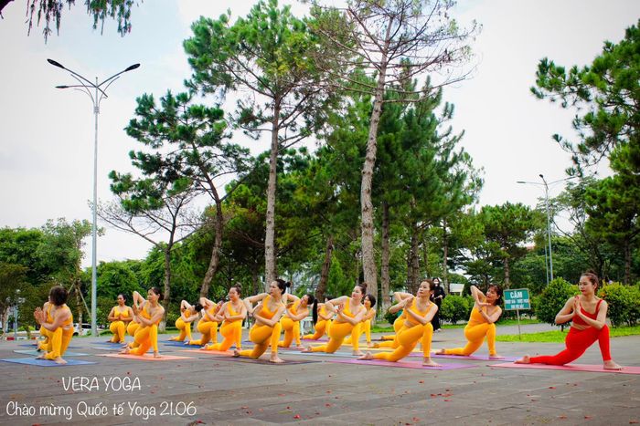 Không gian tịnh tâm tại Vera Yoga - Ảnh 1